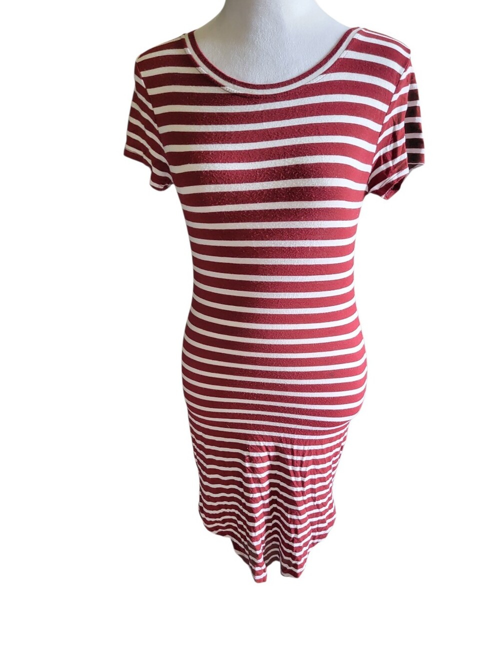 Heart Hips Midi Tee Dress Maroon/White sz S